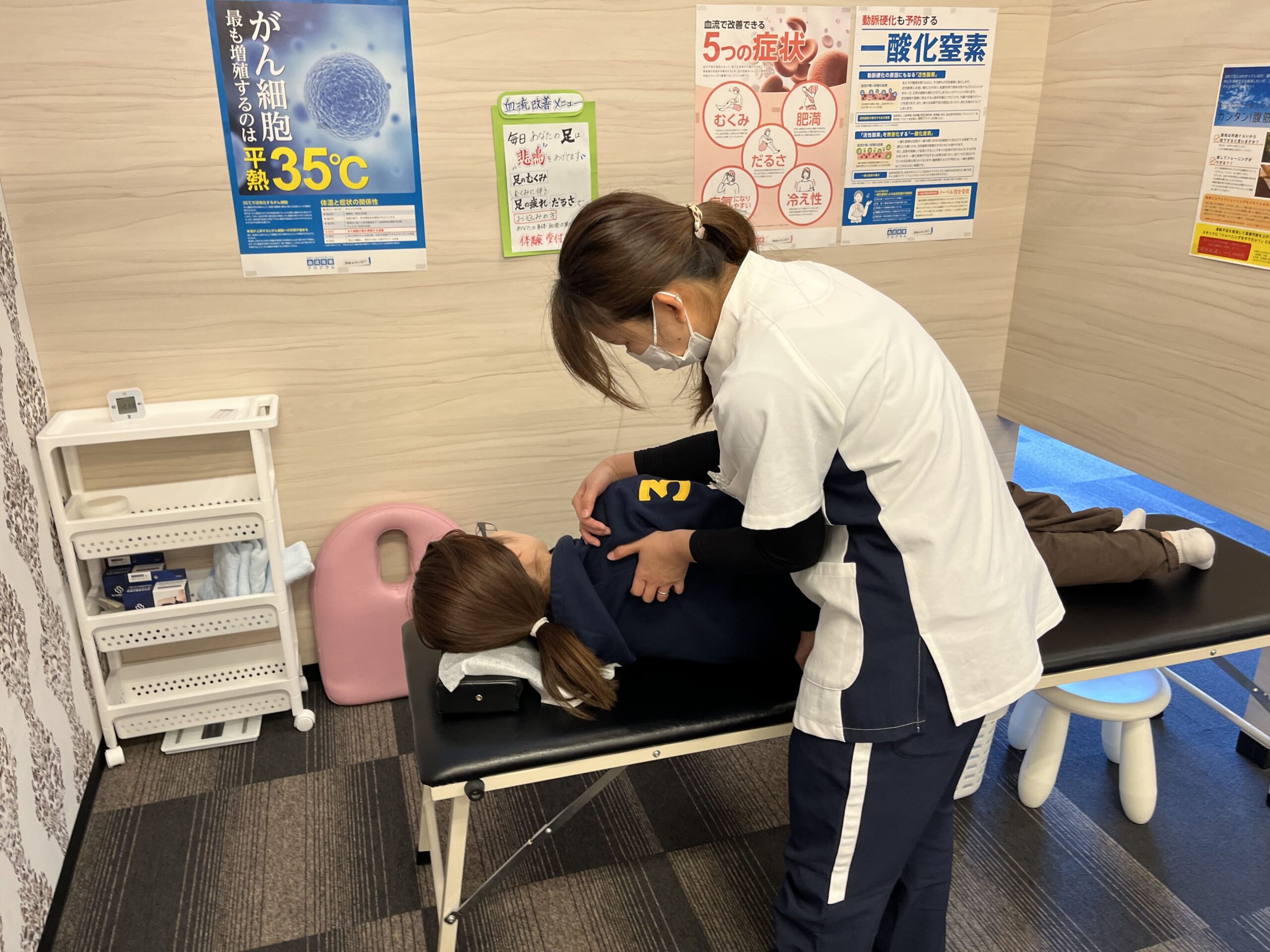 トップ画像メインビジュアル04
